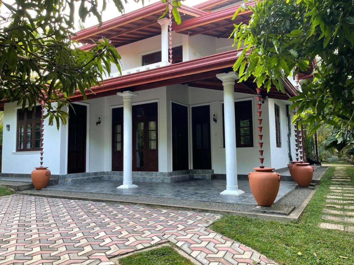Kalpa Place Hiriketiya Dikwella Luaran gambar